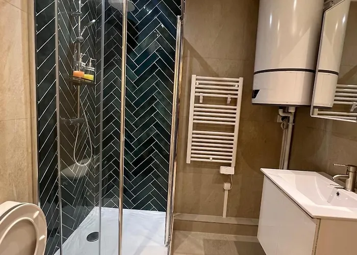 Elegant And Modern Fully Equipped Near Paris * Vanves